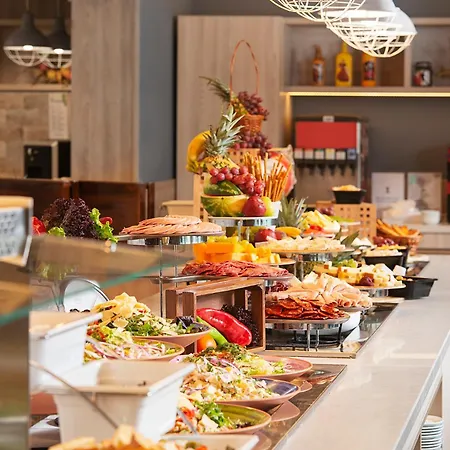 Курортний комплекс Melia Sunny Сонячний Берег