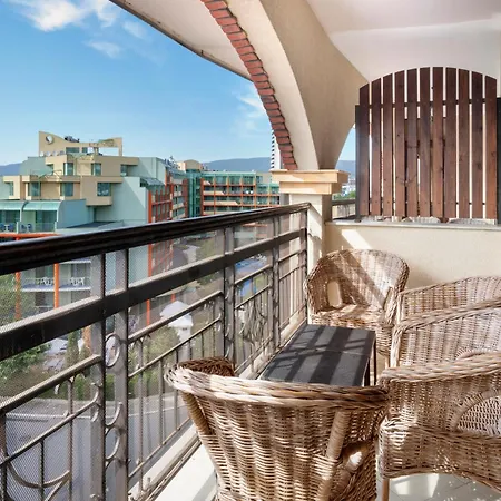 Melia Sunny אתר נופש 4*