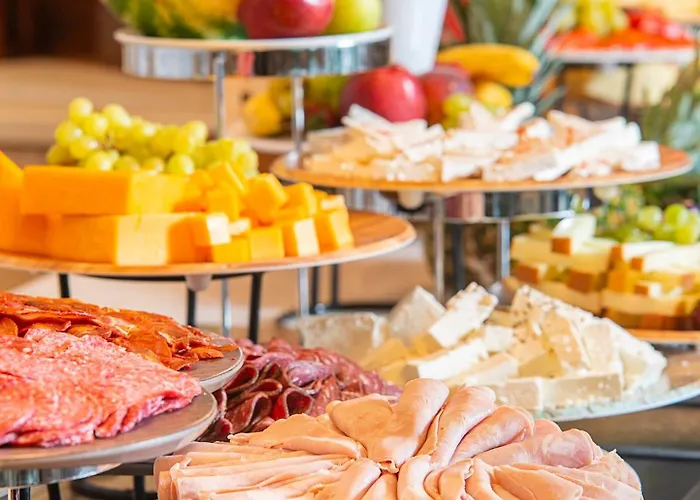 Курортный комплекс Melia Sunny 4*