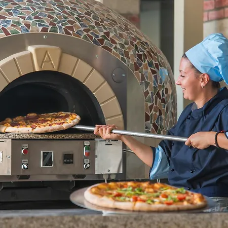 Θέρετρο Melia Sunny