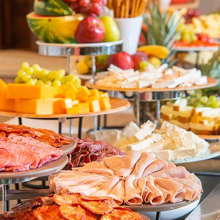 Θέρετρο Melia Sunny 4*