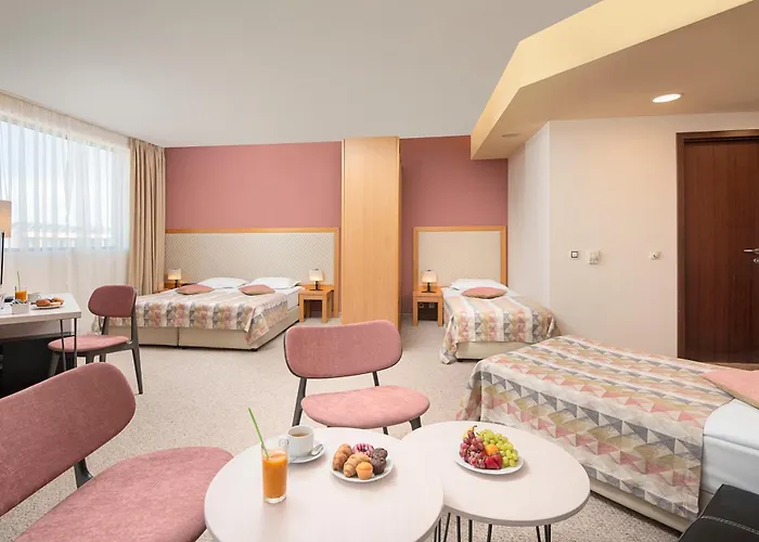 Üdülőközpont Melia Sunny 4*