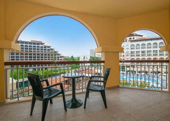 Üdülőközpont Melia Sunny Napospart