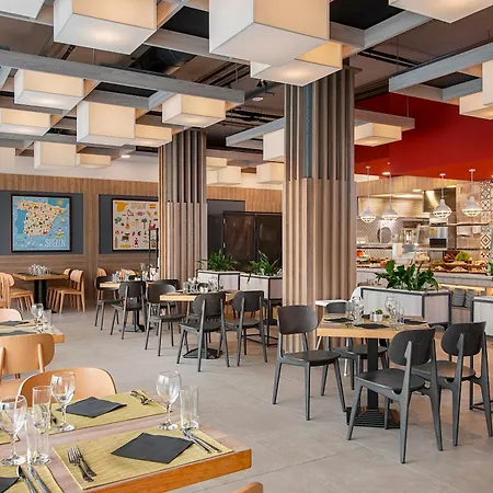 리조트 Melia Sunny 4*